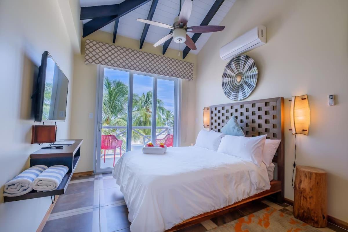 Brisa Oceano Resort Placencia Extérieur photo